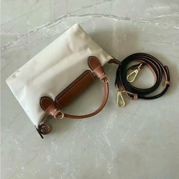 NWT Longchamp Le Pliage Original Pouch - Paper Gold Hardware 👜 - Picture 3 of 6